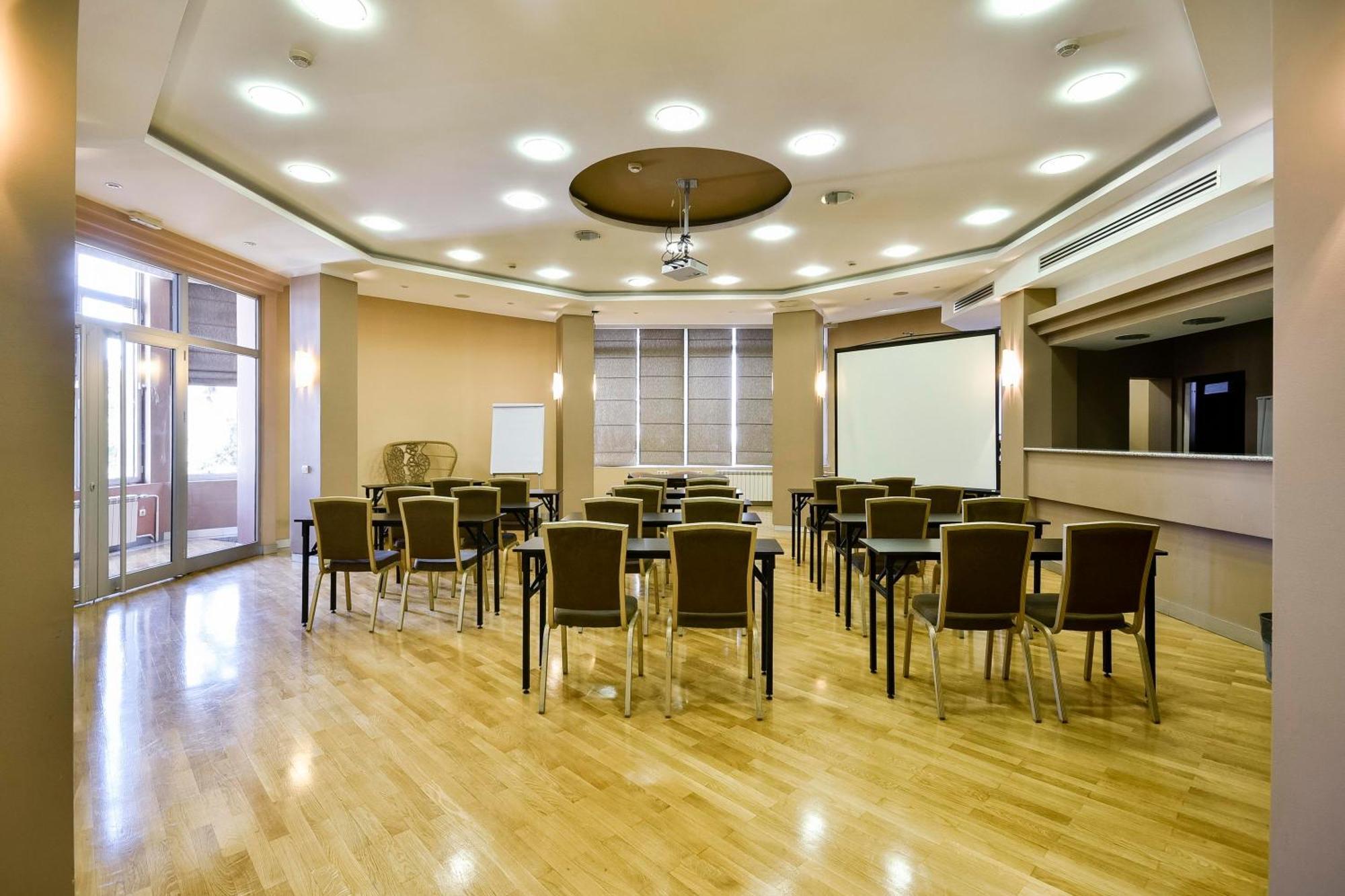 Hotel Sumadija Belgrad Zewnętrze zdjęcie